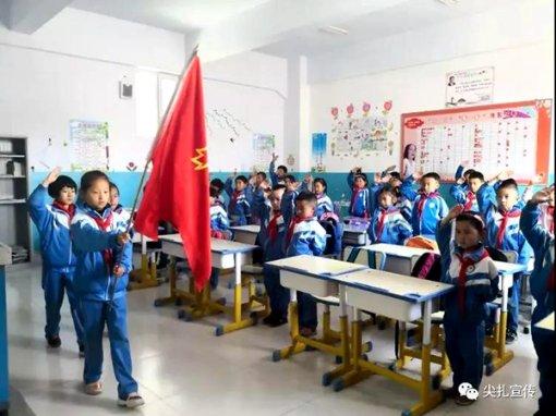 新华全媒+丨筼筜湖“市民湖长”陈亚进:人人都是志愿者